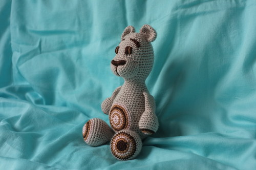 Háčkovaná Medvídka Izzy Béžová (30 cm) — foto 4