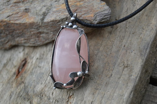 Droboučký amulet - kýťa — foto 5