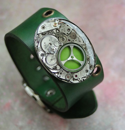 Steampunkový náramek — foto 2