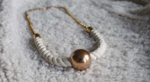 - - Náhrdelník - white - gold - - — foto 3