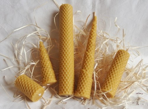 Svíčka ze včelího vosku - Válec - 5 cm — foto 2