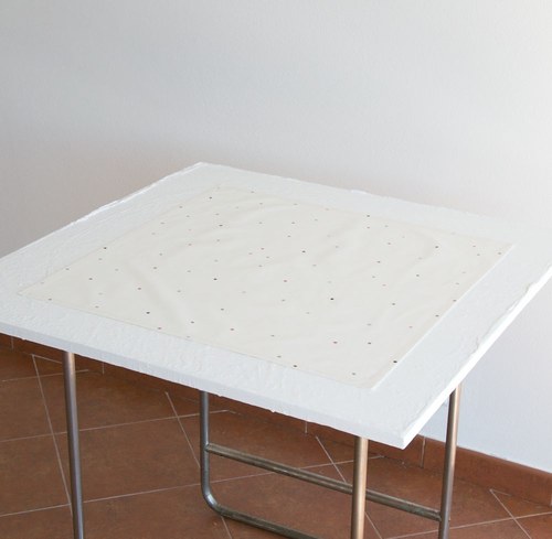 Ubrus 60x60 s puntíky — foto 2