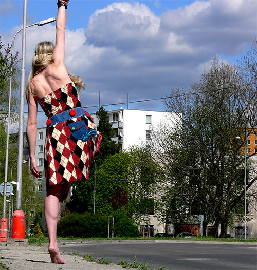 Origo šaty kruhy kvety — foto 3