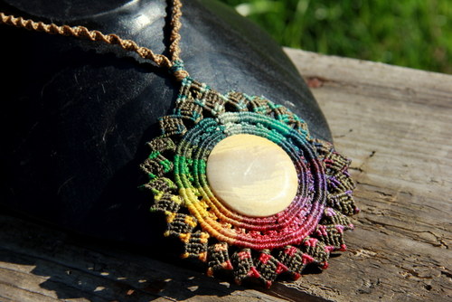 Mandala barevný náhrdelník s jaspisem — foto 2