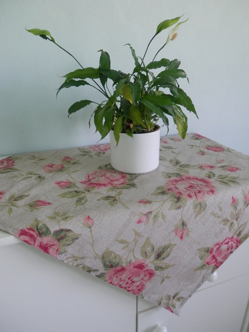 Ubrus - poštovní růže na režné — foto 2