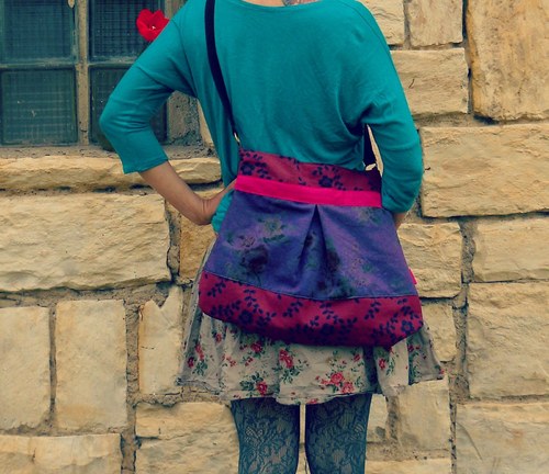 KABELKA gitana fialová — foto 4