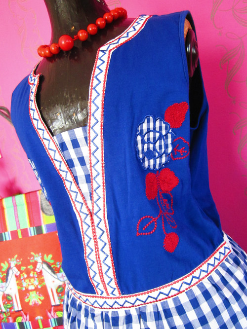 Šaty folklórek úžasné — foto 4