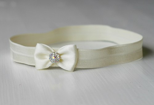 Čelenka pro newborn - smetanová minimašlička — foto 2