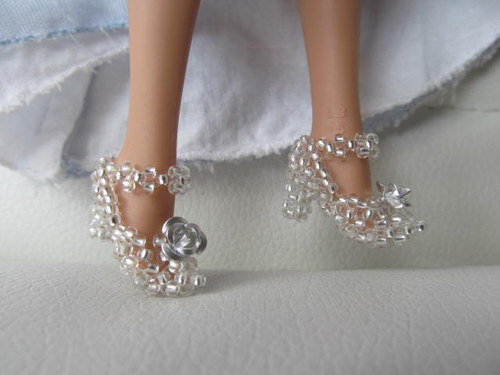 Stříbrné botičky pro Barbie — foto 3