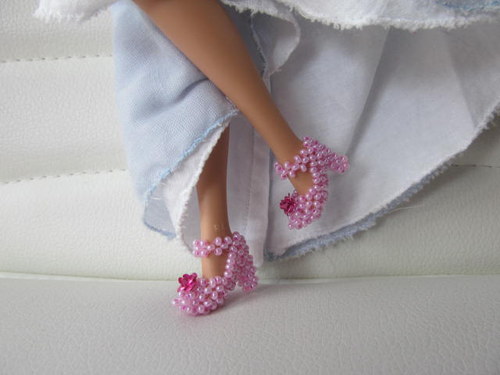 Růžové botičky pro Barbie — foto 2