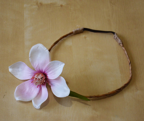 Čelenka s květem Magnolie — foto 2