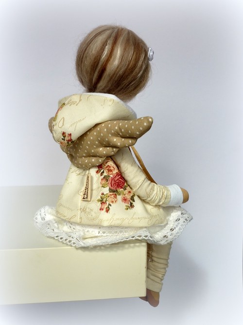 Anděl sedící — foto 3