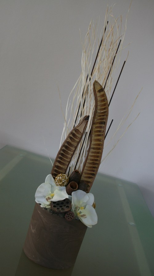 Dekorace s orchidejemi v krémovohnědé — foto 2