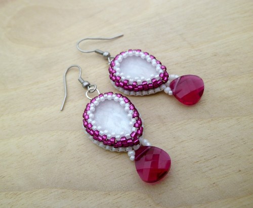 Náušnice Ruby Ice Drops obšívané korálky — foto 4