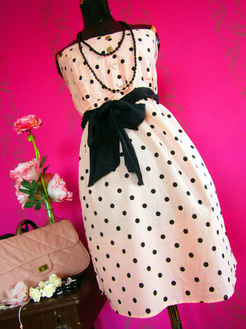 Šatečky dots, větší — foto 2
