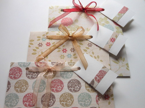 Kytičky v kolečku - obal na CD 13x14 cm — foto 2