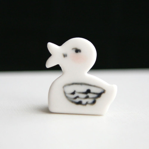 Kačka ....plavaat I (porcelánová brož) — foto 2