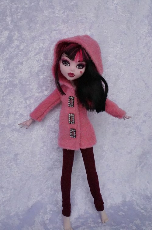 Zimní komplet pro Monster High — foto 3
