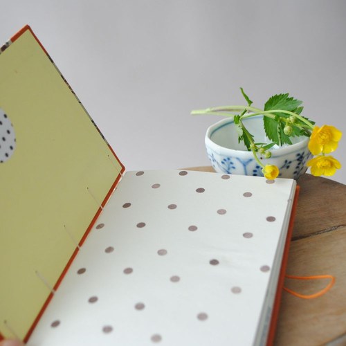 Notes Skořicový s kapkou perleti — foto 5