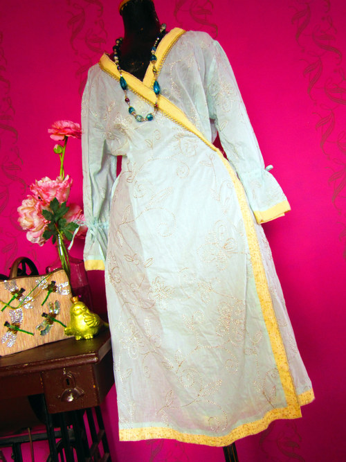 Tunika-kaftan v blankytu — foto 2