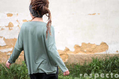 Oversized triko ............ uni — foto 4