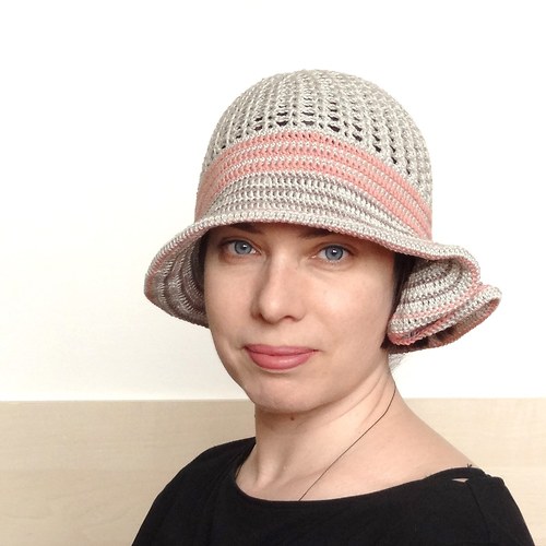 Miss něžného léta - variabilní klobouk — foto 4