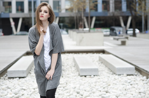 Tares - dámský oversize svetr — foto 4