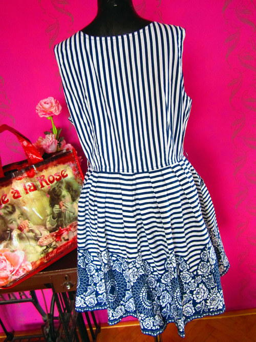Šaty sailor romantic — foto 5