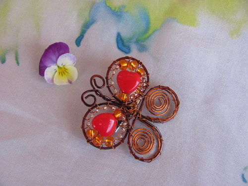 Papillon rouge de coeur — foto 5