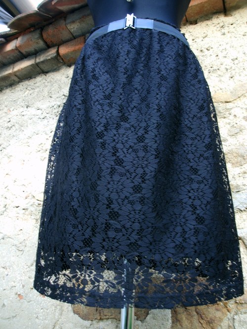 Krajkovka černá — foto 5