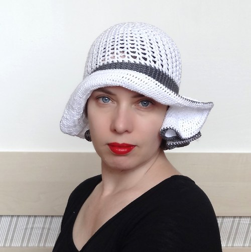 Miss sněhurka - variabilní klobouk — foto 5