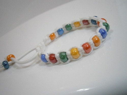 Barevný náramek (macramé) — foto 5