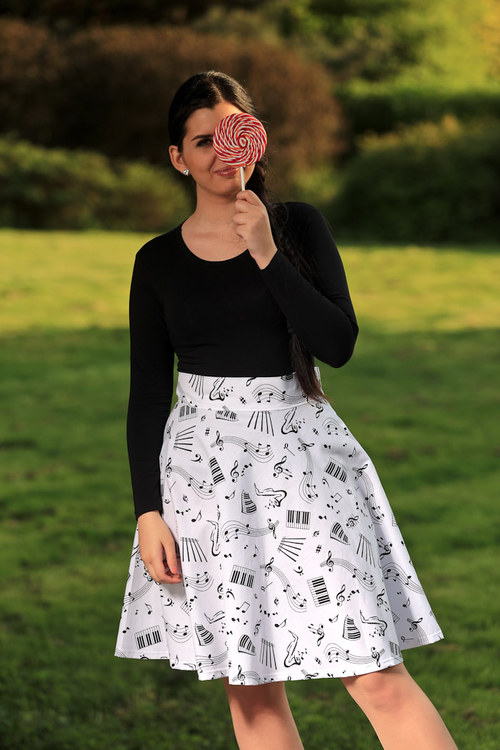 Sukně půlkolová — foto 3