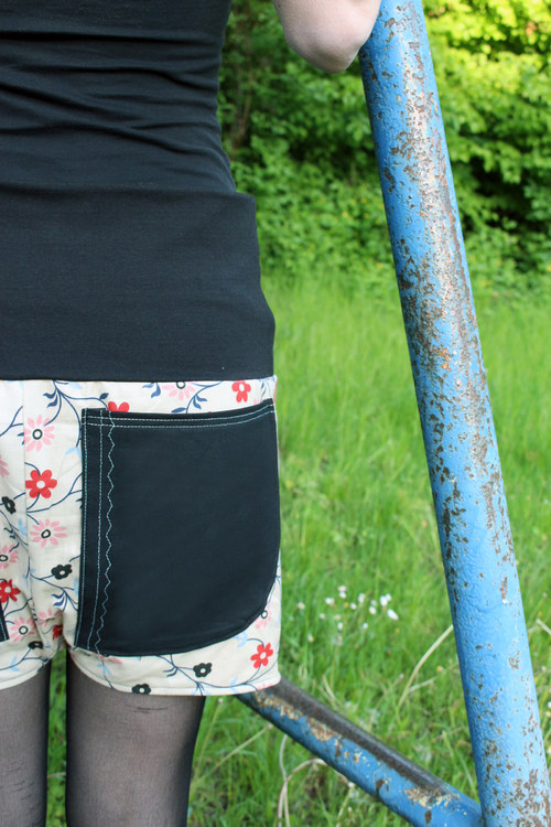 Kraťasosukně Püster FRÜHLING — foto 3