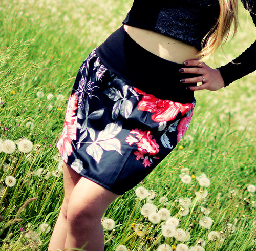 Red Passion - sukně... vel. UNI — foto 2