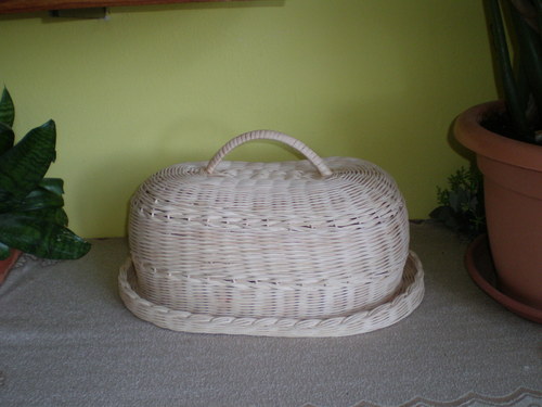 Oválná chlebenka s pleteným tácem — foto 2
