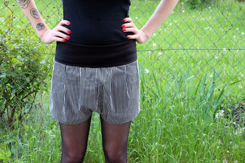 Kraťasosukně Püster STRIPES — foto 6