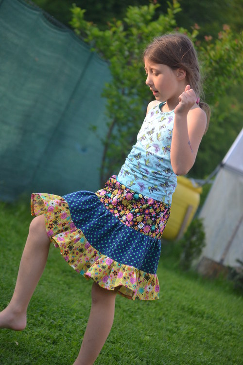 Dívčí sukýnka..... SLEVA!!! — foto 6