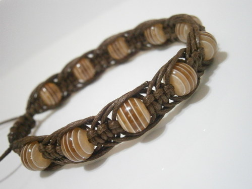 "Kávový" náramek (macramé) — foto 2