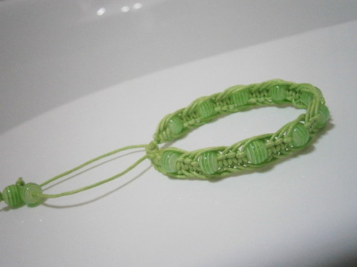 "Pistáciový" náramek (macramé) — foto 5