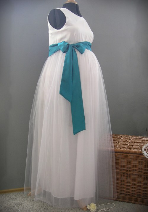 White....svatební bílé pro těhulku — foto 3