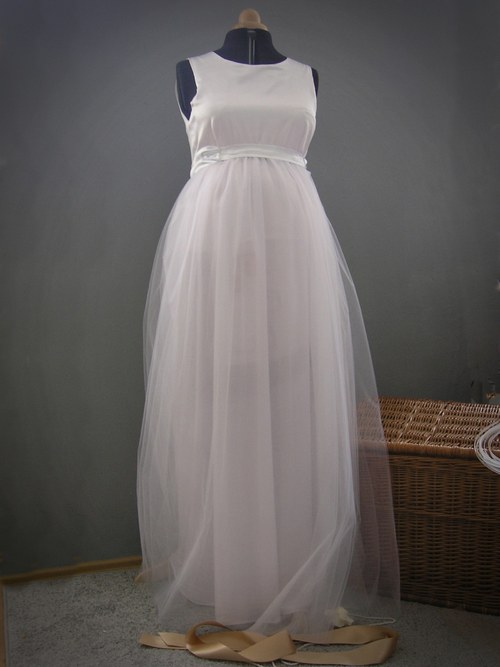 White....svatební bílé pro těhulku — foto 4