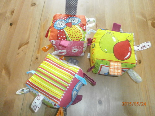 Dětská didaktická kostka — foto 2