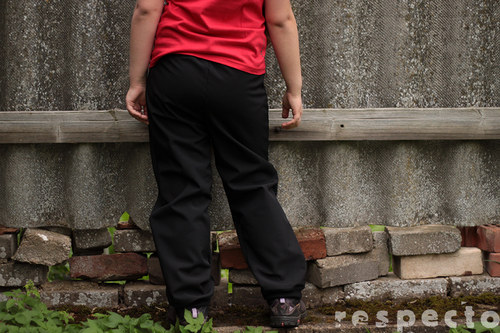 Kalhoty softshell......... vel. asi 8 - 10 let — foto 4