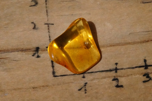 Pravý jantar B8972 — foto 3