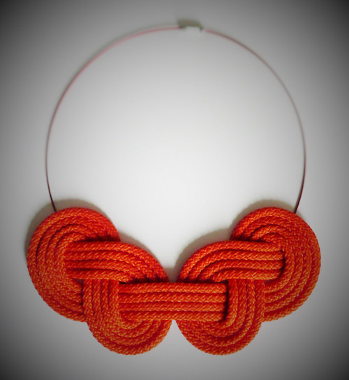 Náhrdelník Loop Orange — foto 2