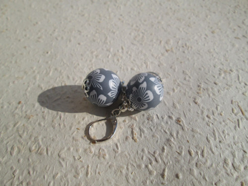 Grey and White — foto 3