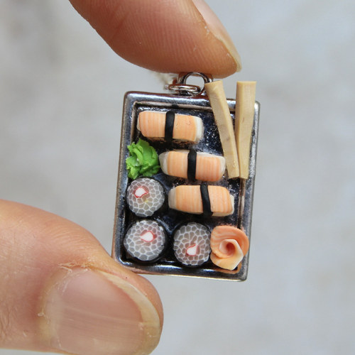 Sushi náhrdelník — foto 2