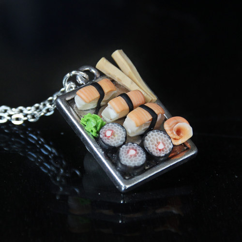 Sushi náhrdelník — foto 3