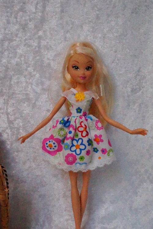 Květinové šaty pro Winx — foto 2